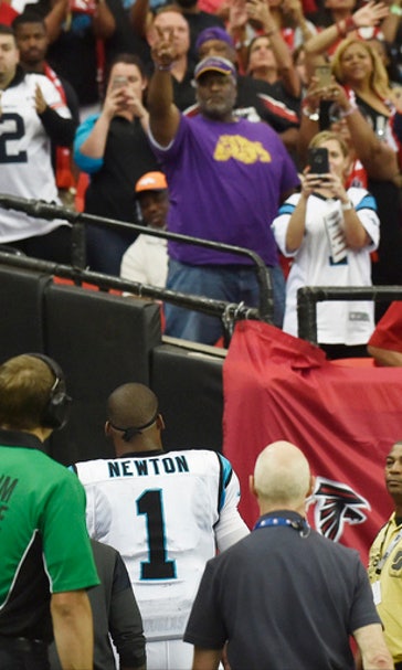NFC favorites Panthers, Cards at 1-3 with injured QBs